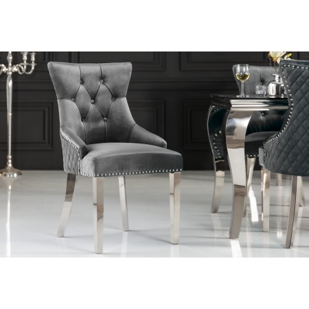 Elegante silla CASTLE de terciopelo gris con cabeza de...