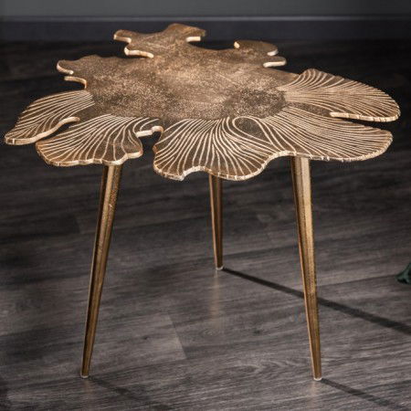 Handgearbeiteter Couchtisch LEAF 57cm gold im filigranen...